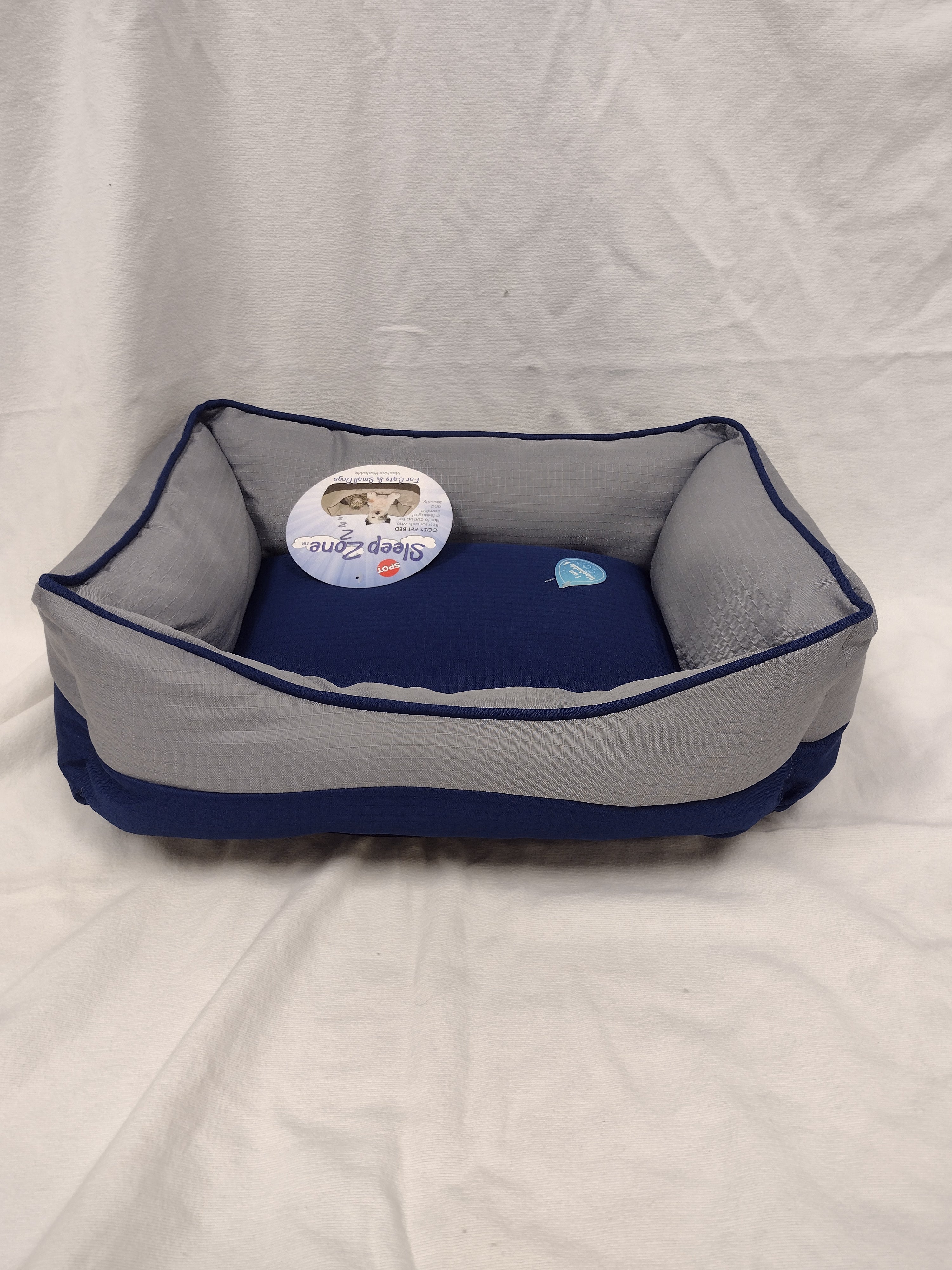 SLEEP ZONE TWO TONE BED Pet Food Center