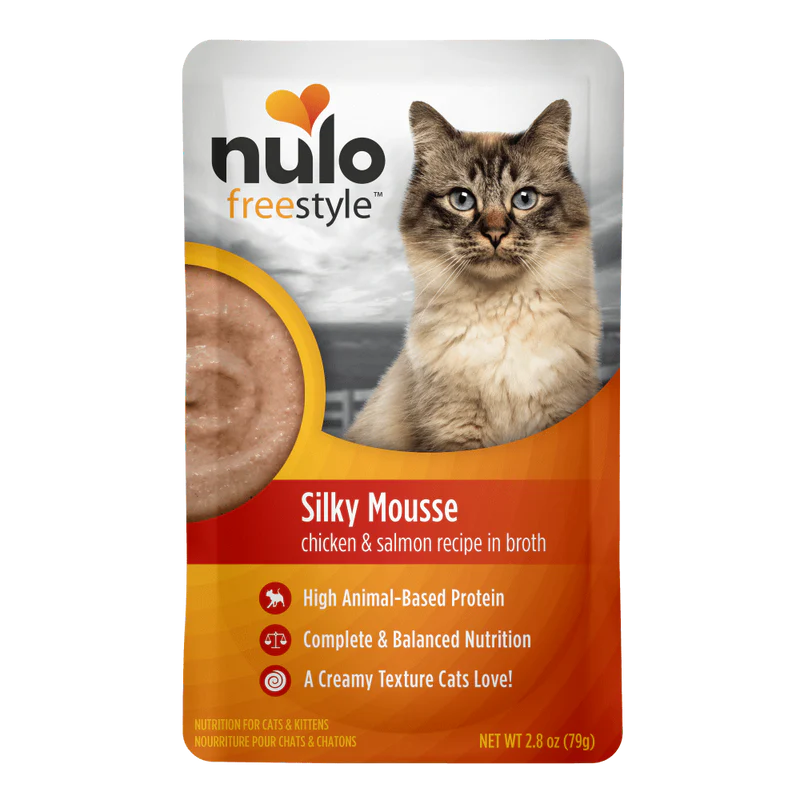 Nulo Freestyle Chicken & Salmon recipe silky mousse for cats 2.8oz